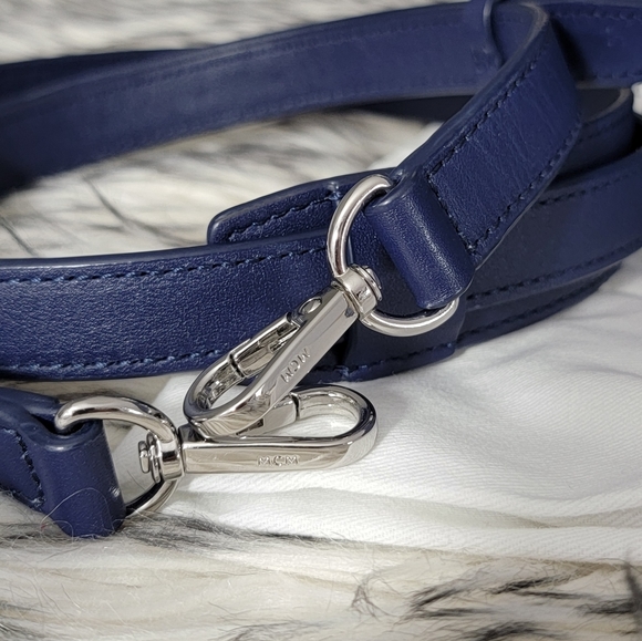 Rare MCM Calfskin Leather Ottomar Medium Klara Embossed Hobo Navy Blue - Picture 12 of 13